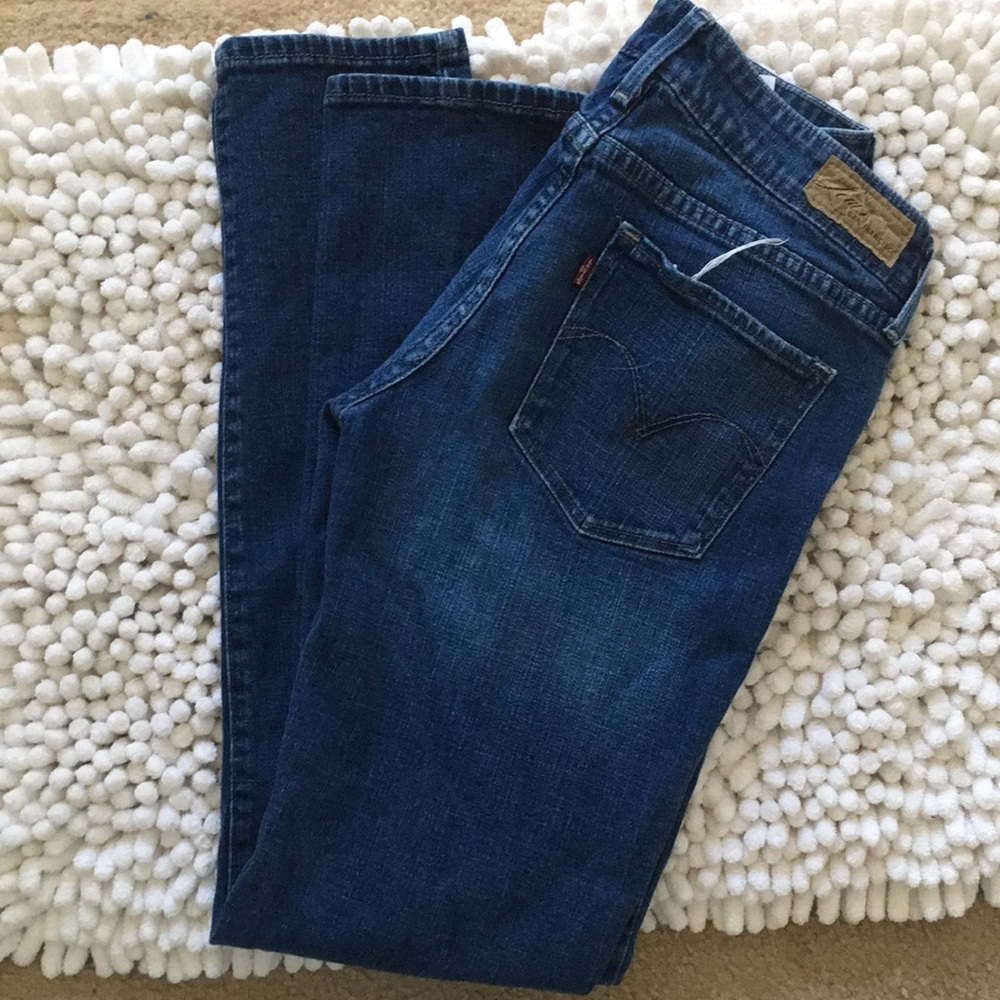 Skinny straight Levi’s